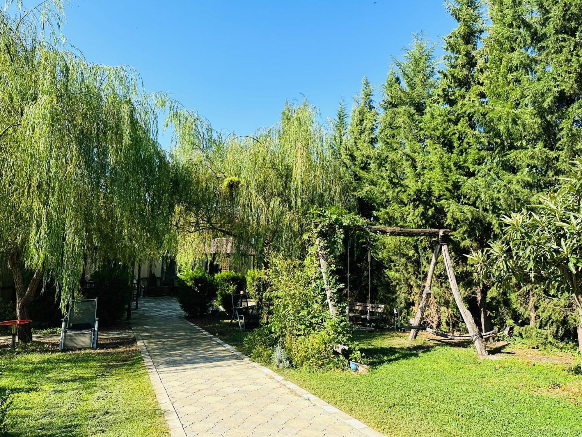 Green House Kvareli Exterior photo